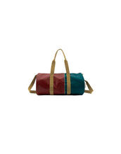 Laden Sie das Bild in den Galerie-Viewer, Weekender Duffle Bag I Journey Red