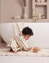 Laden Sie das Bild in den Galerie-Viewer, Aktivitätsspielzeug I Deepsea Turtle