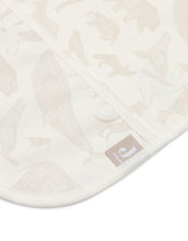 Laden Sie das Bild in den Galerie-Viewer, Ärmellätzchen Animals I Nougat