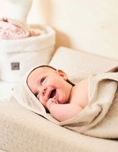 Laden Sie das Bild in den Galerie-Viewer, Kapuzenhandtuch Frottee I Nougat