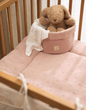 Laden Sie das Bild in den Galerie-Viewer, Kuscheltier I Bunny Riverside