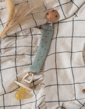 Laden Sie das Bild in den Galerie-Viewer, Schnullerkette I Aqua