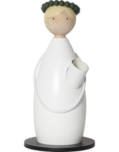 Laden Sie das Bild in den Galerie-Viewer, Lucia Classic Lampe von Star Trading aus Holz, B 12 cm × H 24 cm × T 12 cm, E14-Fassung, Kabellänge 180 cm, warmes Licht für Fensterbank, Tisch oder Weihnachtsdekoration.