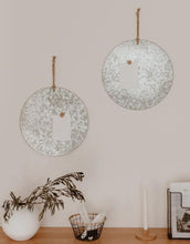 Laden Sie das Bild in den Galerie-Viewer, Magnetboard ø40cm I Little Things