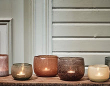 Laden Sie das Bild in den Galerie-Viewer, Kerzenhalter Ellen Small I Light Brown