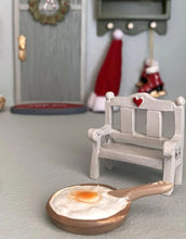 Laden Sie das Bild in den Galerie-Viewer, Wichteltür Zubehör I Bank