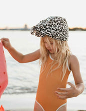 Laden Sie das Bild in den Galerie-Viewer, Musselin Tuch Bianca 70x70cm I Graou Greige