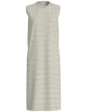 Laden Sie das Bild in den Galerie-Viewer, Kleid Vilumira Midi I Eggnog/Navy Blaze