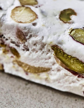 Laden Sie das Bild in den Galerie-Viewer, Soft Nougat I Almond & Pistachios