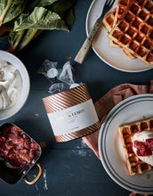 Laden Sie das Bild in den Galerie-Viewer, Schwarzer Tee I Quince & Lemon