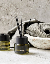 Laden Sie das Bild in den Galerie-Viewer, Raumduft I Lavender Rain