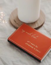 Laden Sie das Bild in den Galerie-Viewer, Streichhölzer I Santa Claus