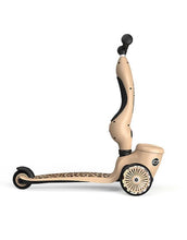 Laden Sie das Bild in den Galerie-Viewer, 2in1 Scooter Highwaykick 1 Lifestyle I Leopard