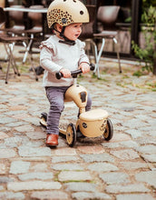 Laden Sie das Bild in den Galerie-Viewer, 2in1 Scooter Highwaykick 1 Lifestyle I Leopard