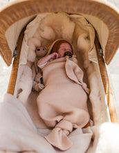 Laden Sie das Bild in den Galerie-Viewer, Cocoon Babydecke I Oat