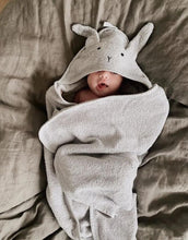 Laden Sie das Bild in den Galerie-Viewer, Kapuzenhandtuch Albert I Rabbit Dumbo Grey