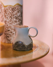 Laden Sie das Bild in den Galerie-Viewer, Milchkännchen 70‘s I Shell