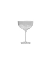 Laden Sie das Bild in den Galerie-Viewer, Cocktailglas Rill I Clear