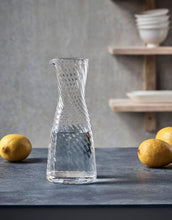 Laden Sie das Bild in den Galerie-Viewer, Karaffe Rill I Clear