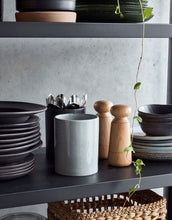 Laden Sie das Bild in den Galerie-Viewer, Krug Aufbewahrung I Rustic