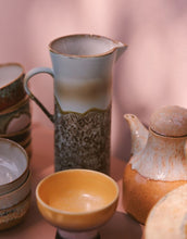 Laden Sie das Bild in den Galerie-Viewer, Krug 70's I Shell