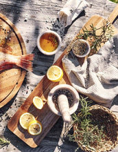 Laden Sie das Bild in den Galerie-Viewer, Schneidebrett Tapas I Natur