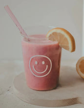 Laden Sie das Bild in den Galerie-Viewer, Strohhalme Glas 4er-Set I Rosa gedreht