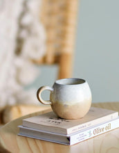 Laden Sie das Bild in den Galerie-Viewer, Tasse Paula I Natur