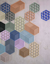 Laden Sie das Bild in den Galerie-Viewer, Untersetzer Triangles I Indigo