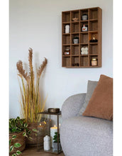 Laden Sie das Bild in den Galerie-Viewer, Tassenregal Moss I Pinie Natur