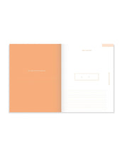 Laden Sie das Bild in den Galerie-Viewer, Journal 9 Months I Orange