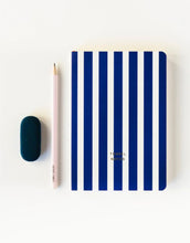 Laden Sie das Bild in den Galerie-Viewer, Notizbuch I Travel Notes