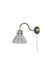 Laden Sie das Bild in den Galerie-Viewer, Wandlampe Margareta I Beige Brass
