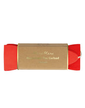 Laden Sie das Bild in den Galerie-Viewer, Girlande Candy Cane I Stripe Honeycomb
