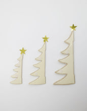 Laden Sie das Bild in den Galerie-Viewer, Papierbaum Tree 3er-Set I Elfenbein