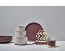 Laden Sie das Bild in den Galerie-Viewer, Untersetzer Triangles I Birch