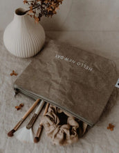 Laden Sie das Bild in den Galerie-Viewer, Kulturtasche I Hello New Day