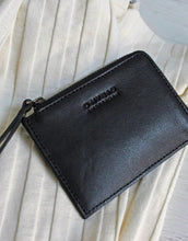 Laden Sie das Bild in den Galerie-Viewer, Portemonnaie Coin Purse I Black Classic