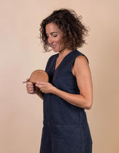 Laden Sie das Bild in den Galerie-Viewer, Portemonnaie Coin Purse Laura I Cognac Apple Leather