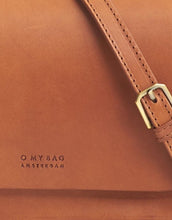 Laden Sie das Bild in den Galerie-Viewer, Tasche Audrey Mini I Cognac Checkered Classic