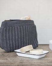 Laden Sie das Bild in den Galerie-Viewer, Seifenschale 2-Teilig I Emaille