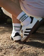 Laden Sie das Bild in den Galerie-Viewer, Socken Striped I Mini