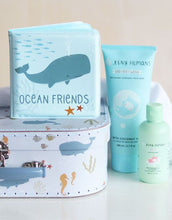 Laden Sie das Bild in den Galerie-Viewer, Badebuch I Ozean