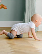 Laden Sie das Bild in den Galerie-Viewer, Rutschfeste Knieschützer I Misty Plum