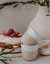 Laden Sie das Bild in den Galerie-Viewer, Kleiner Becher I Mini