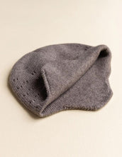 Laden Sie das Bild in den Galerie-Viewer, Mütze Dua I Otter