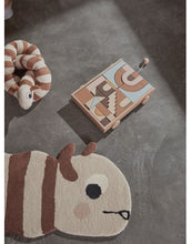 Laden Sie das Bild in den Galerie-Viewer, Holzwagen mit Bausteinen I Rainbow