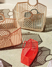 Laden Sie das Bild in den Galerie-Viewer, Korbtasche Bloom I Rose