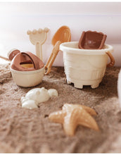 Laden Sie das Bild in den Galerie-Viewer, Sandspielzeug All Aboard I Boot 14 tgl.-Set