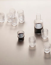 Laden Sie das Bild in den Galerie-Viewer, Glas Ripple I 4er Set
